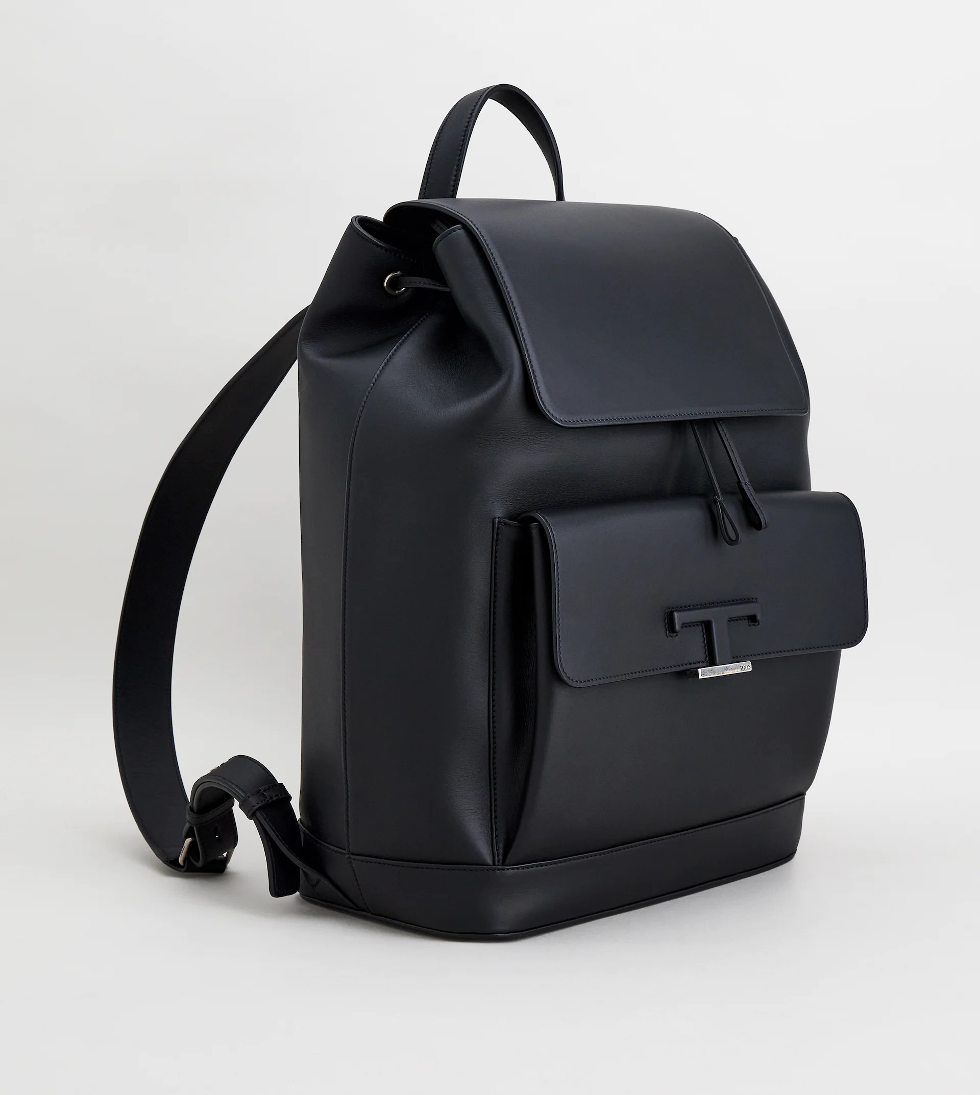 TIMELESS BACKPACK IN LEATHER MEDIUM - BLACK - 2