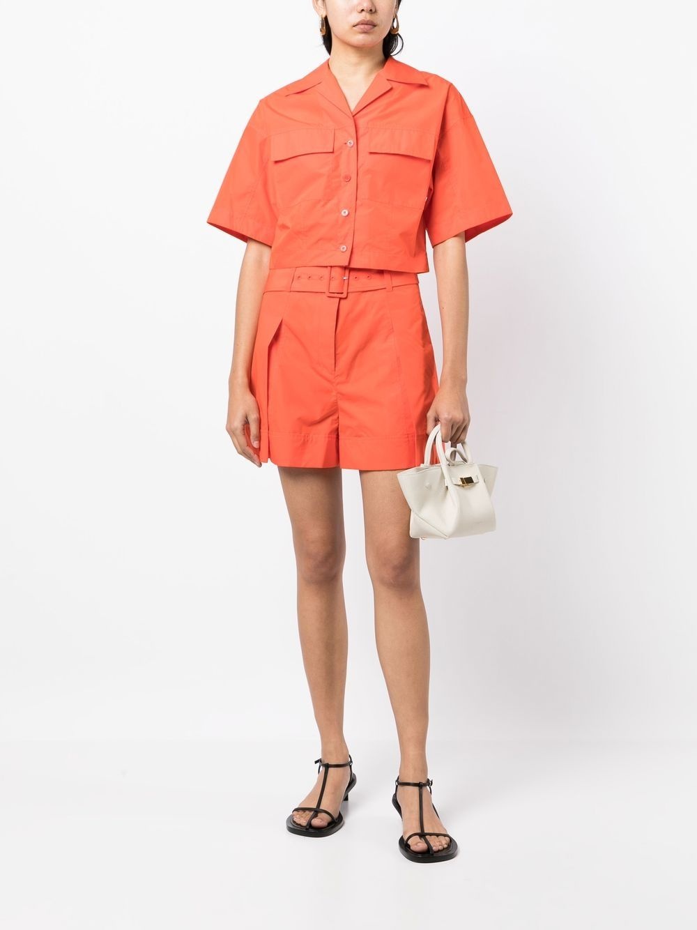 pleat-detail belted shorts - 2