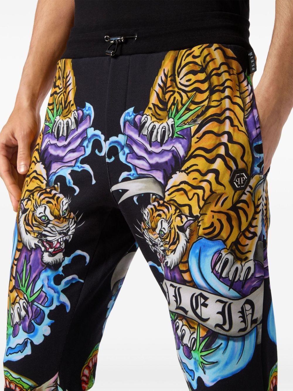 tattoo-print drawstring track pants - 5