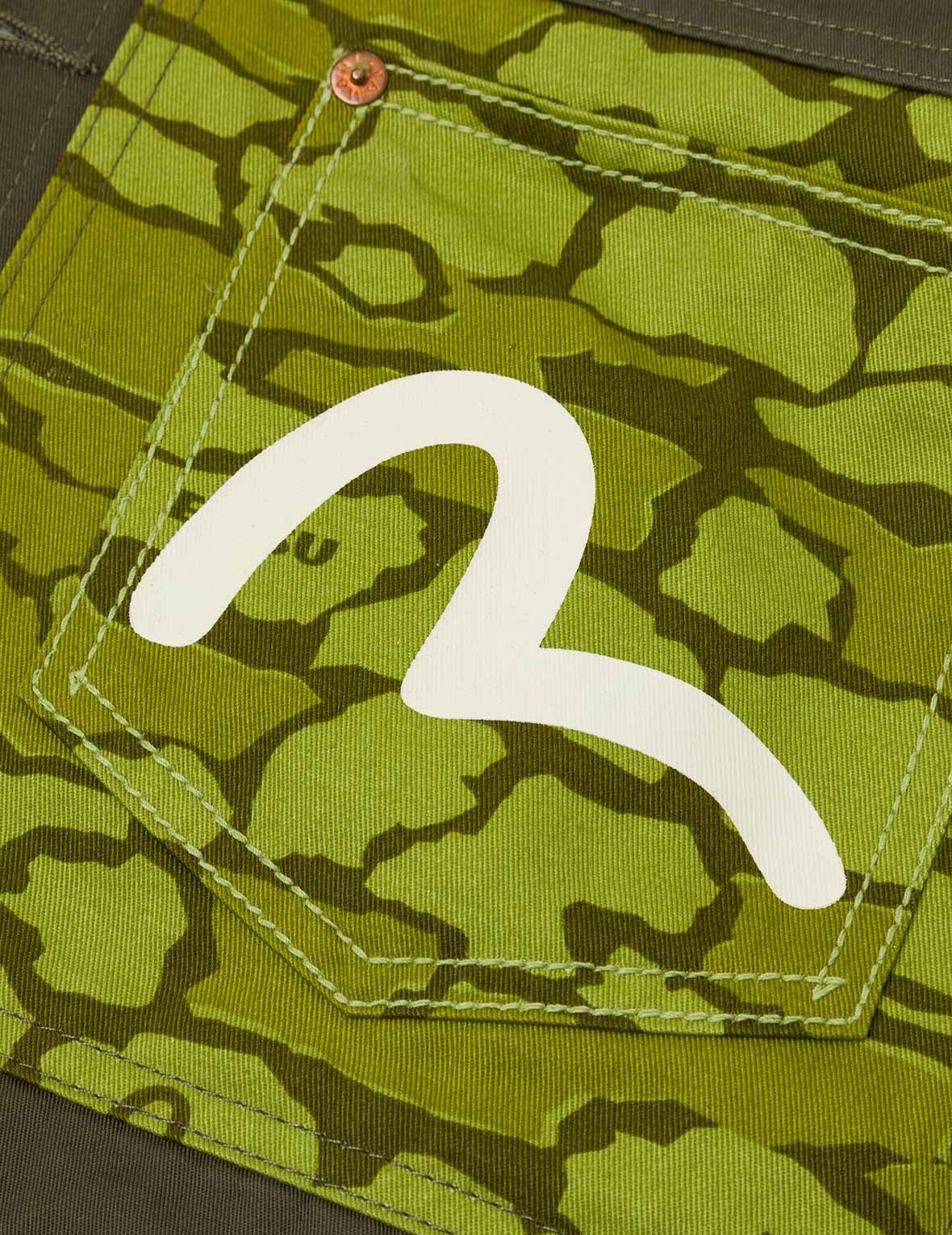 Seagull Print and Hybrid Ishigaki Camouflage Regular Fit Shirt Jacket - 3