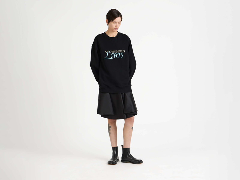 JW Anderson WOMENS 'ANONYMOUS LOVERS' SWEATSHIRT IN WASHED BLACK outlook