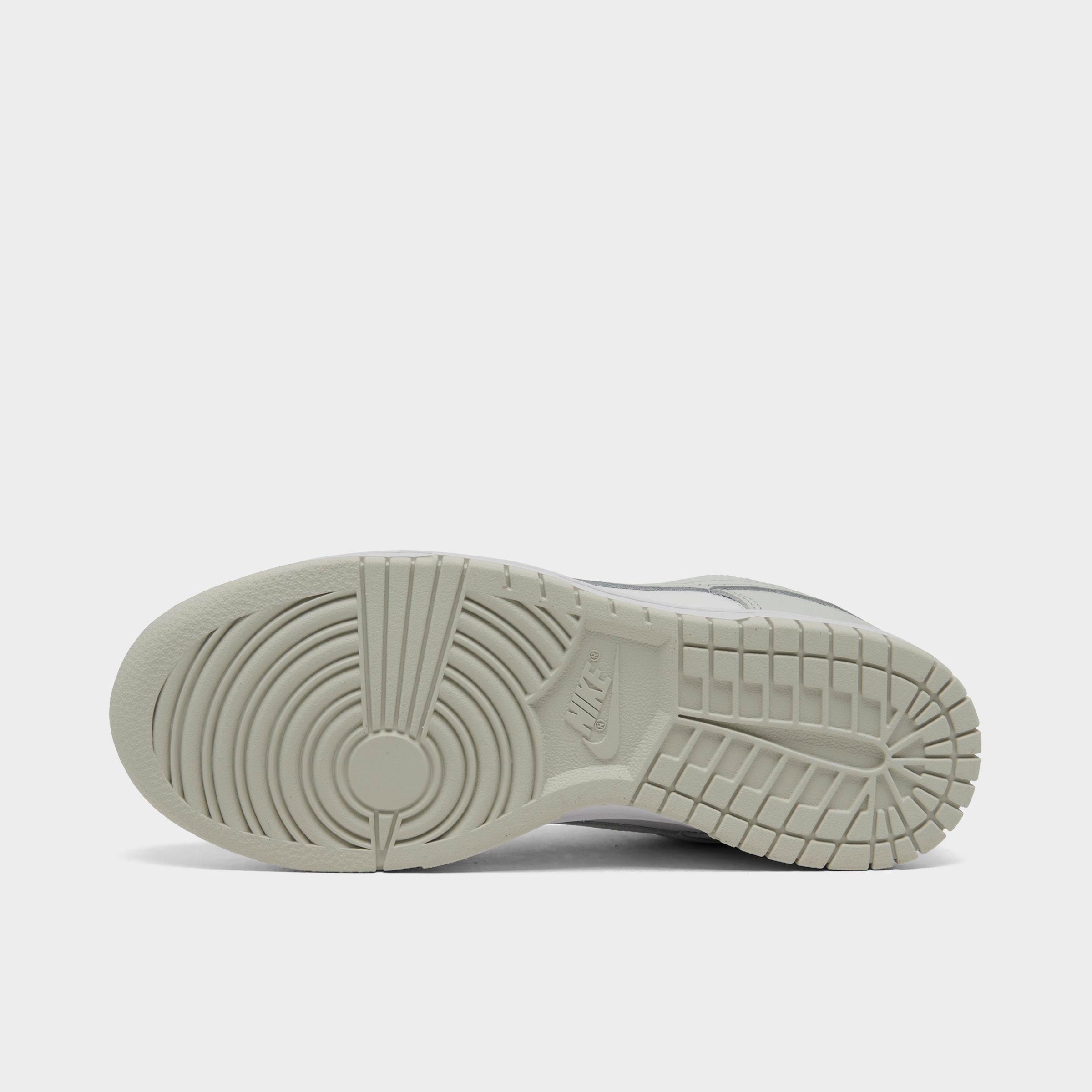 WOMEN'S NIKE DUNK LOW RETRO CASUAL SHOES - 6
