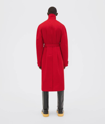 Bottega Veneta trench outlook