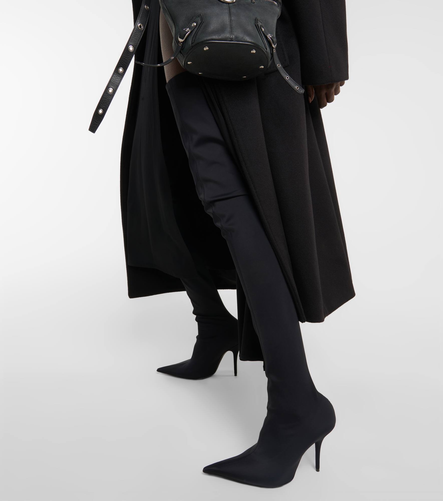 Knife over-the-knee sock boots - 4