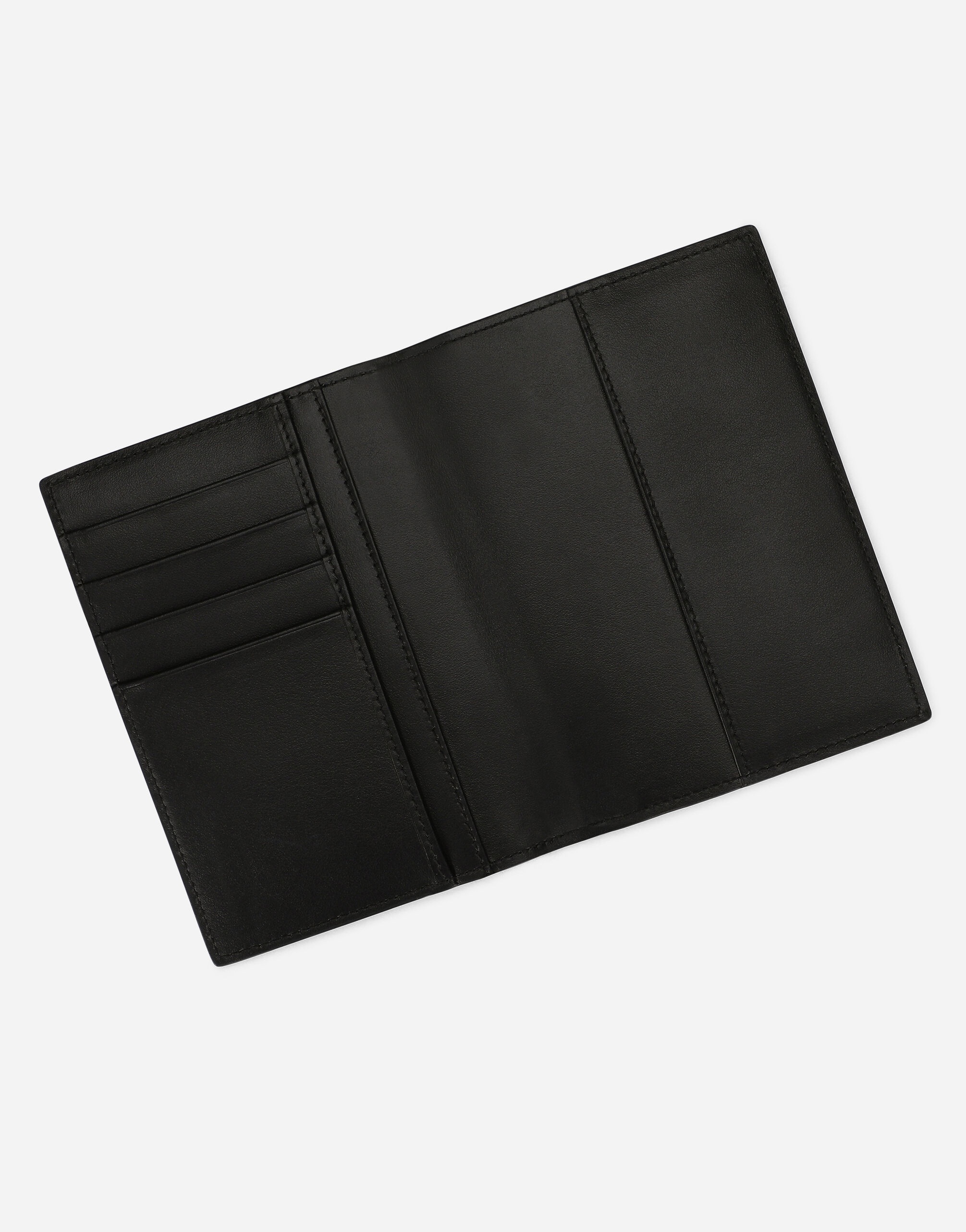 Polished calfskin passport holder with leopard print - 4