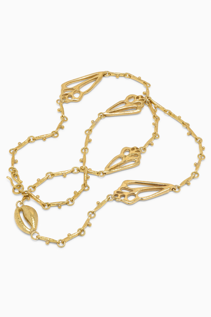 Shell Charm Long Necklace 3