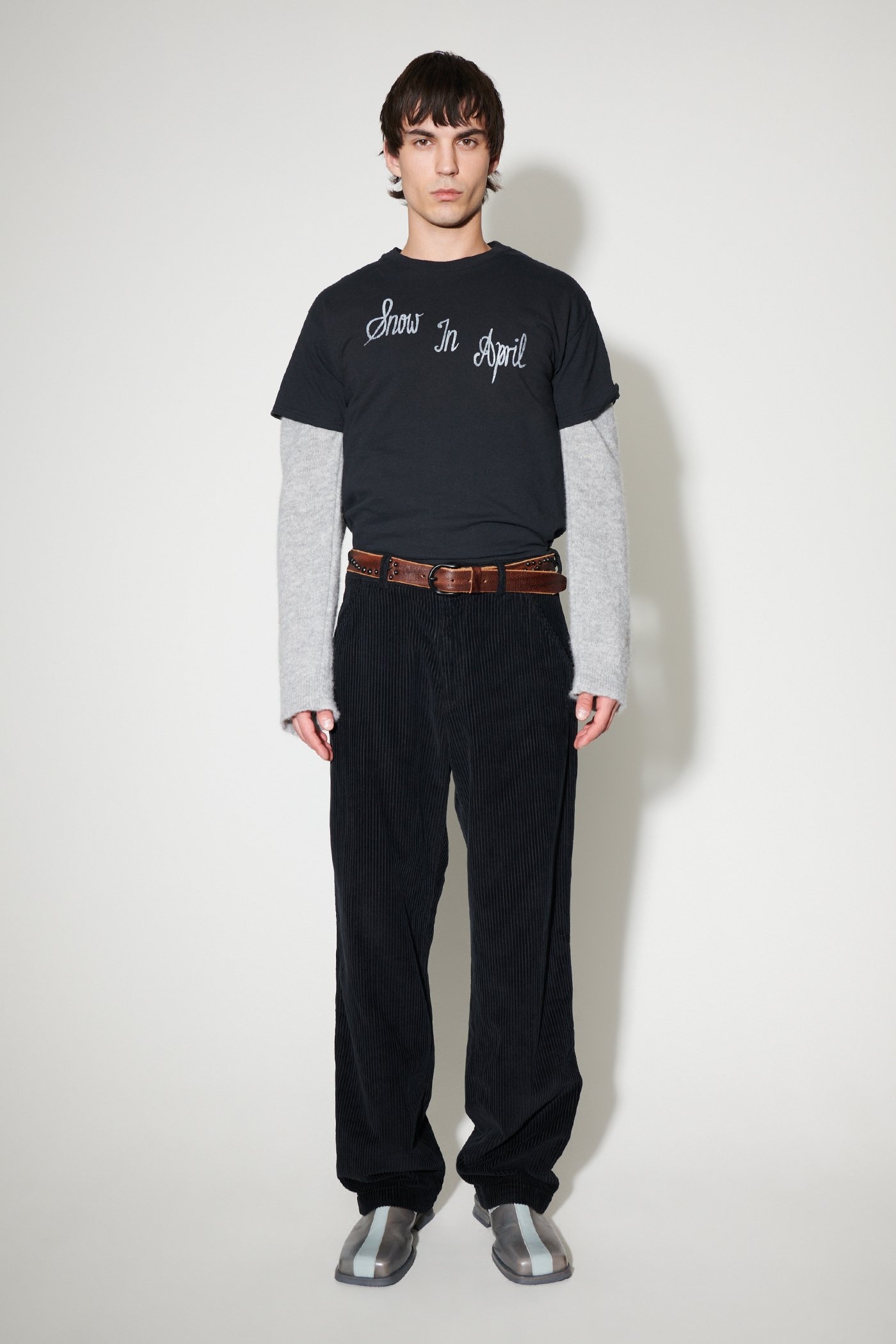 Chino 22 Black Corduroy - 2