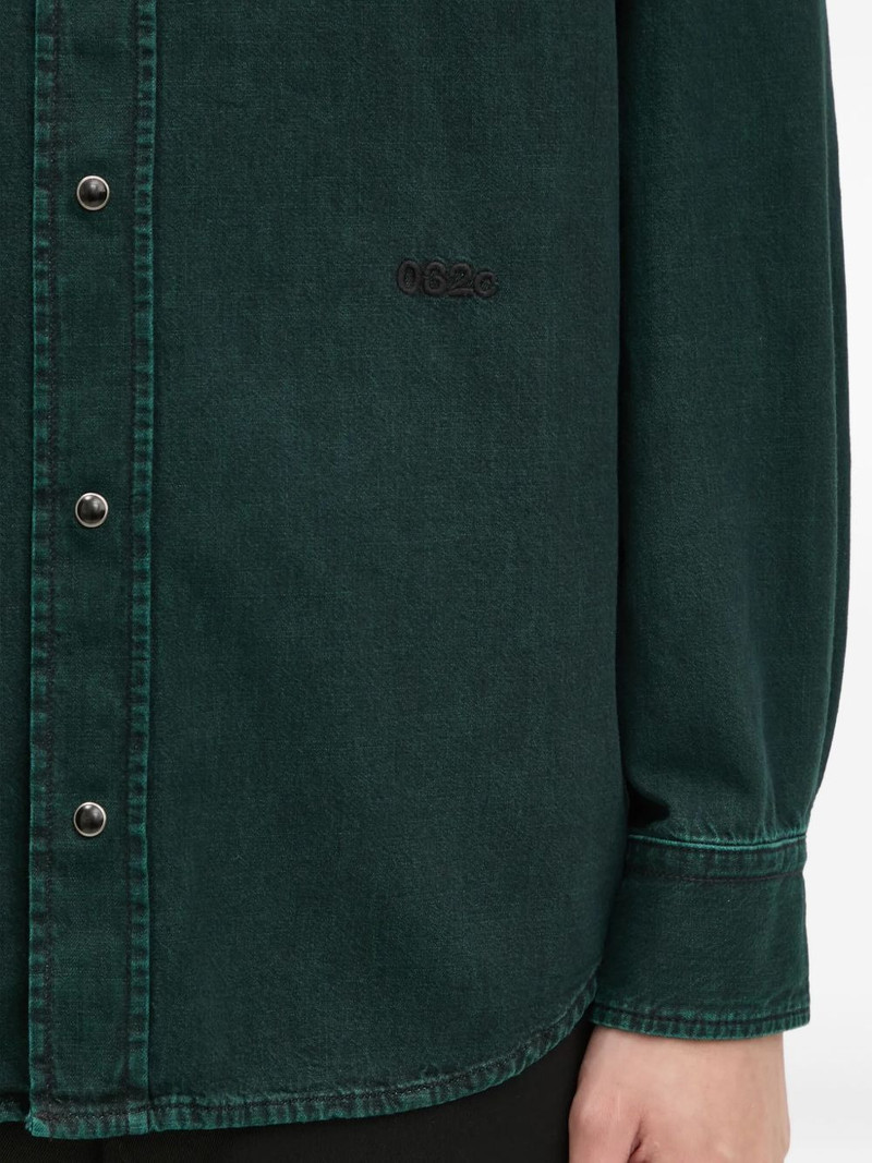 button-fastening denim shirt 4