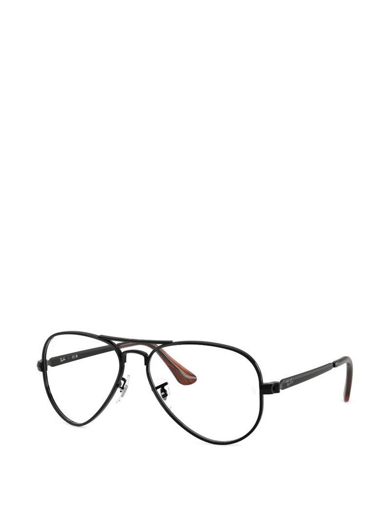 Ray-Ban Aviator glasses outlook