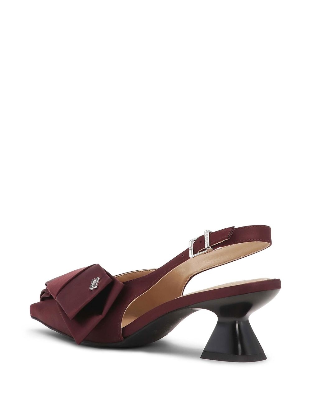bow-detail pumps - 3