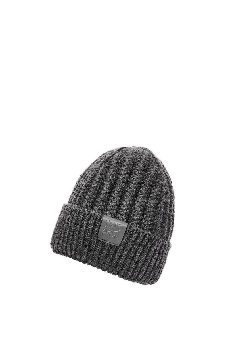 Beanie in wool 4