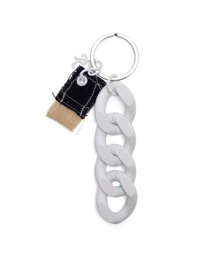 Raf Simons WHITE KEYCHAIN WITH FLAG outlook