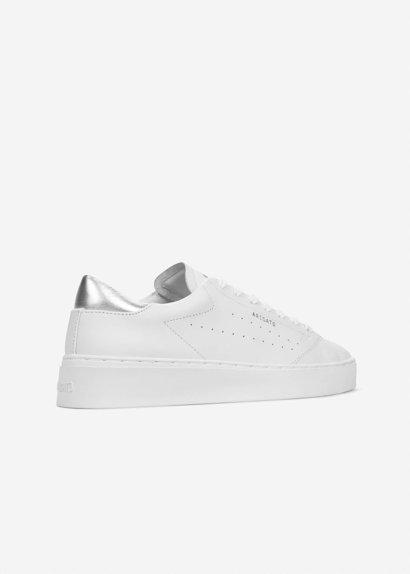 Court Sneaker 3