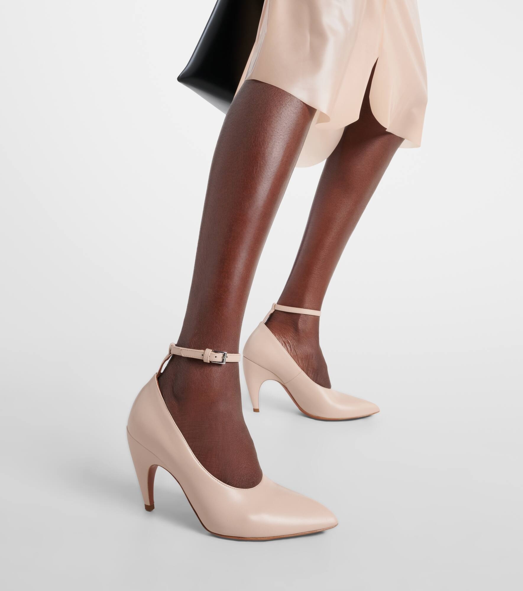 Shark leather pumps - 4