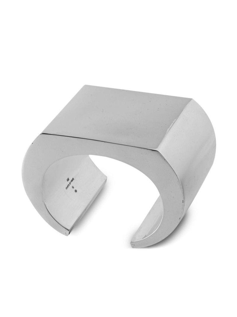 Parts of Four Crescent Plane bracelet outlook