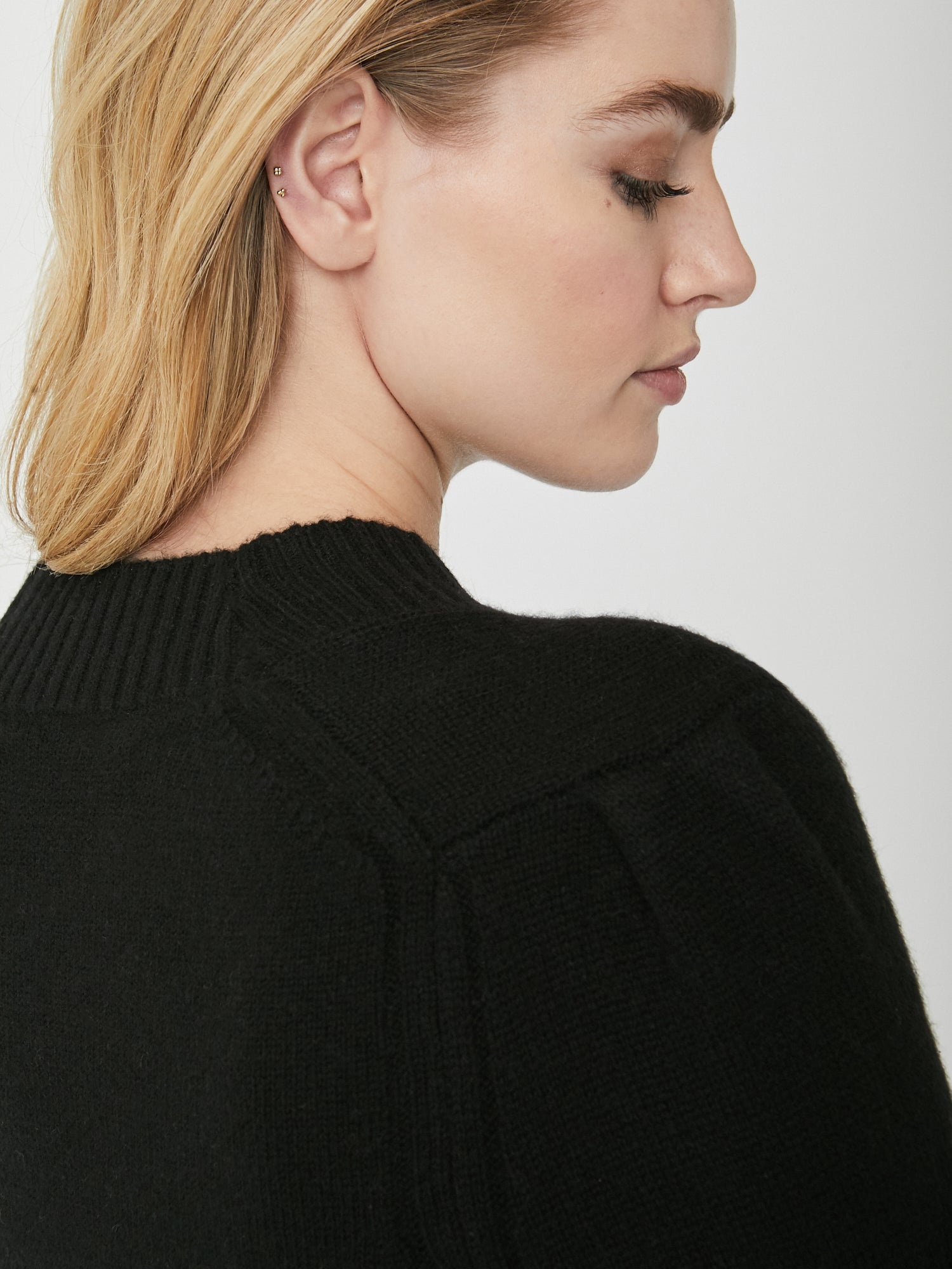 The Eton Layered Crew Looker - 9