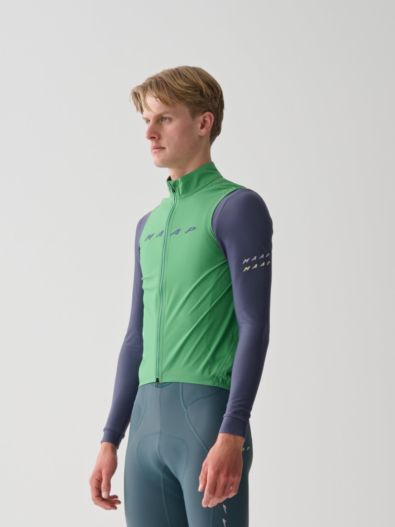 MAAP Level Atmos Vest outlook