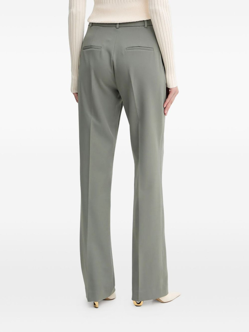 button trousers 3