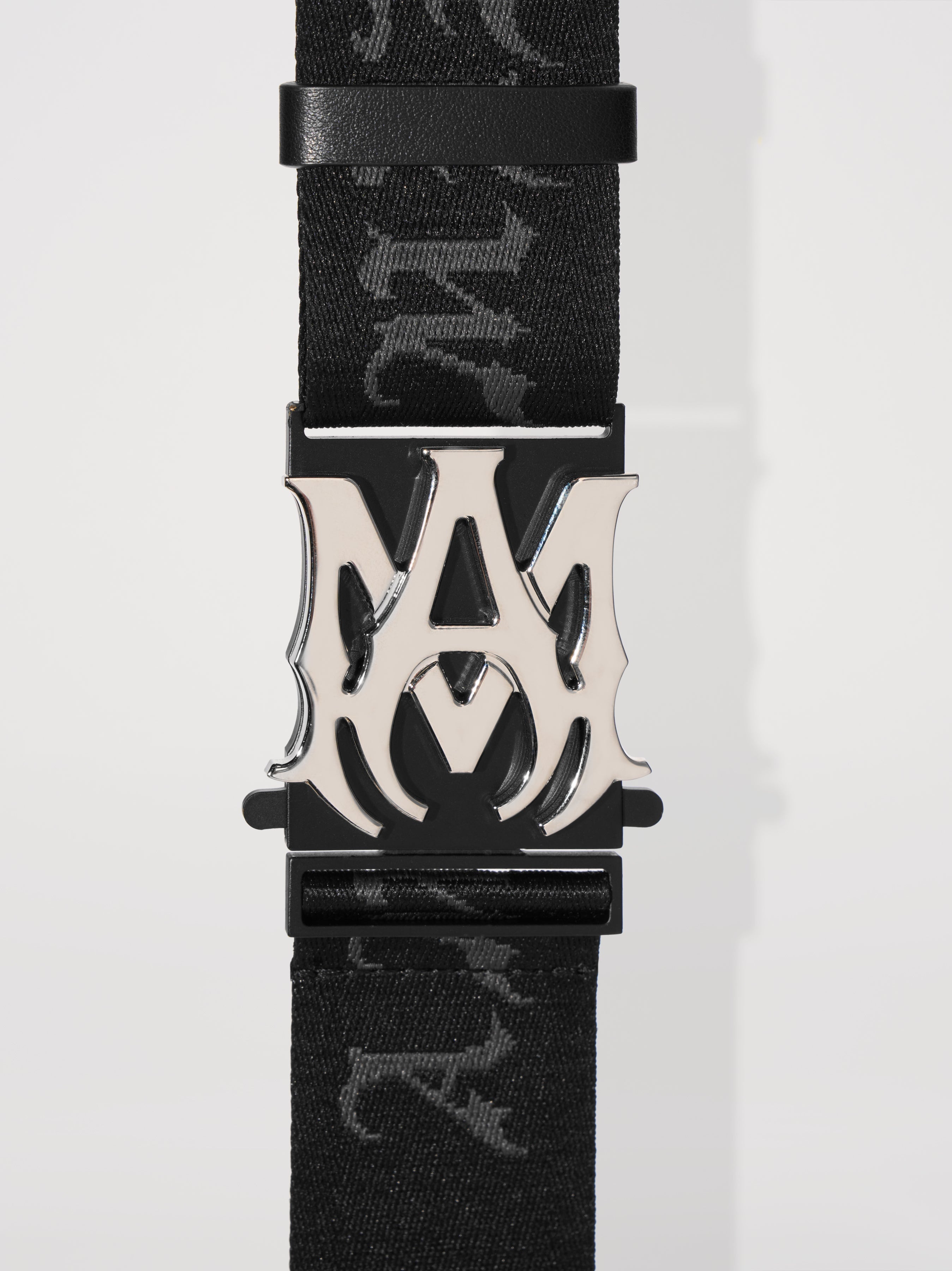WES LANG SKULL CAMERA BAG - 4