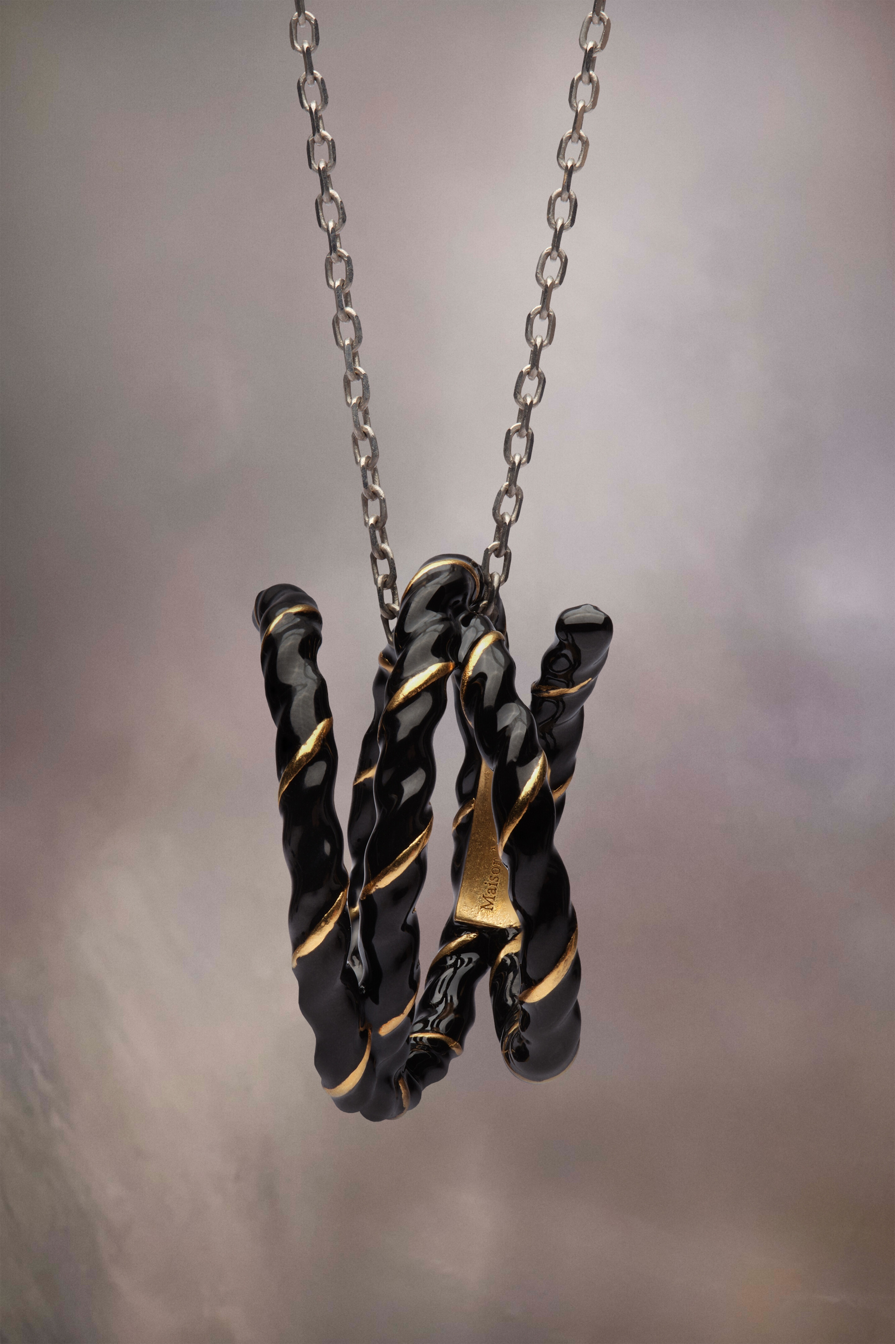 Laces necklace - 1