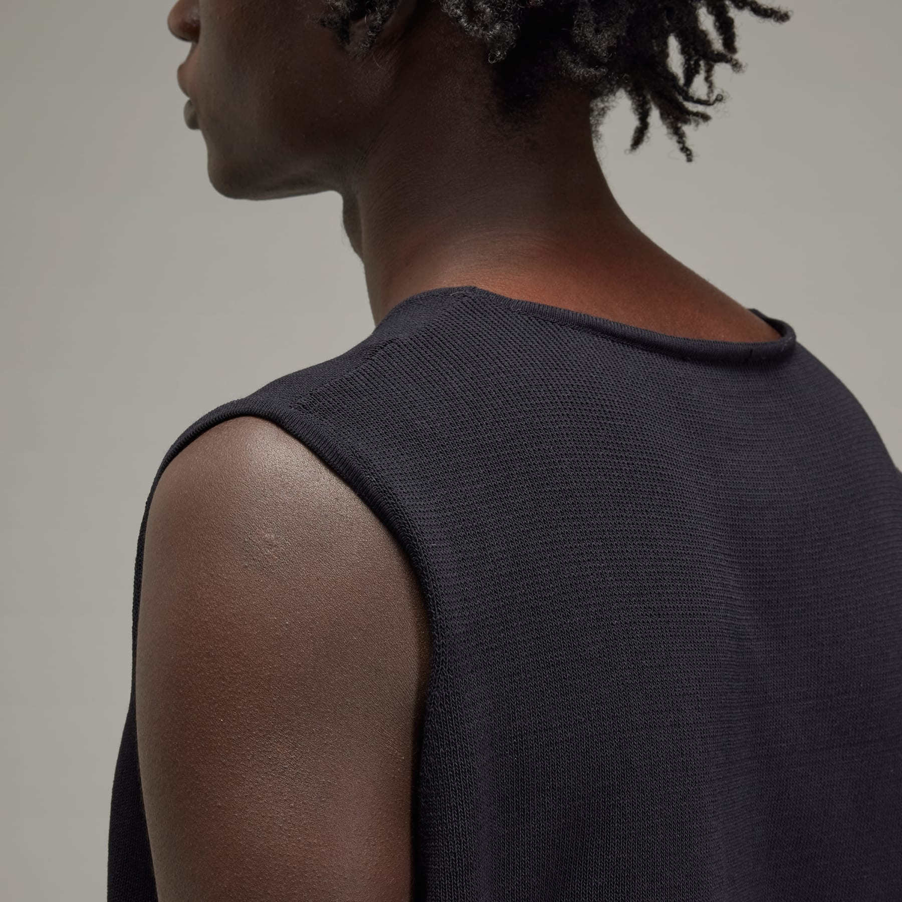 Y-3 Logo Knit Vest - 6