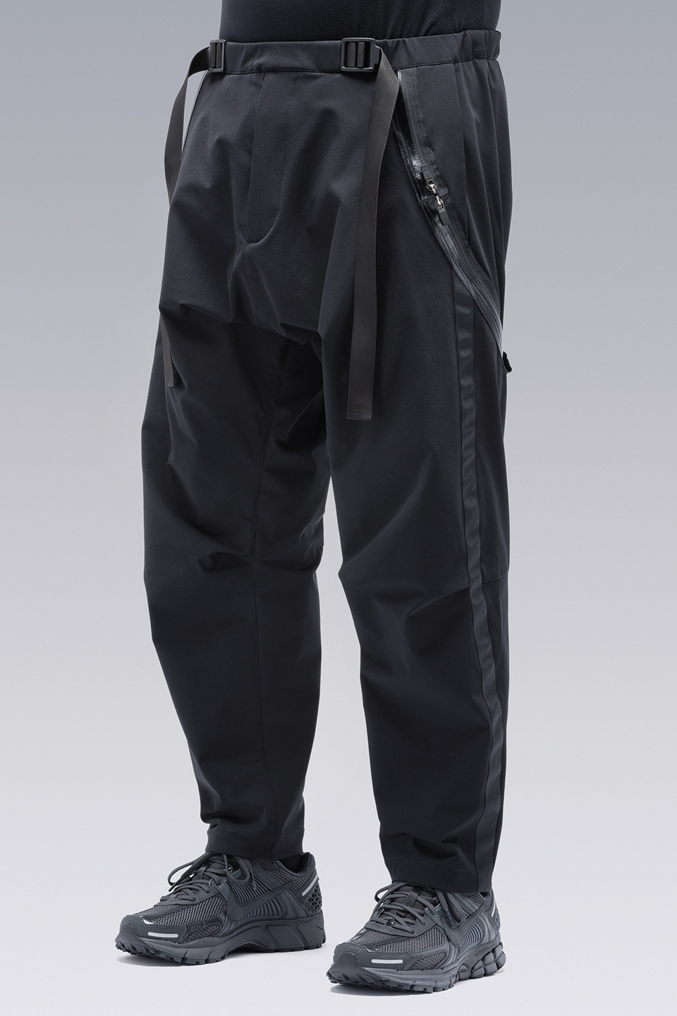 P35-DS schoeller® Dryskin Drawcord Cargo Trouser Black - 11