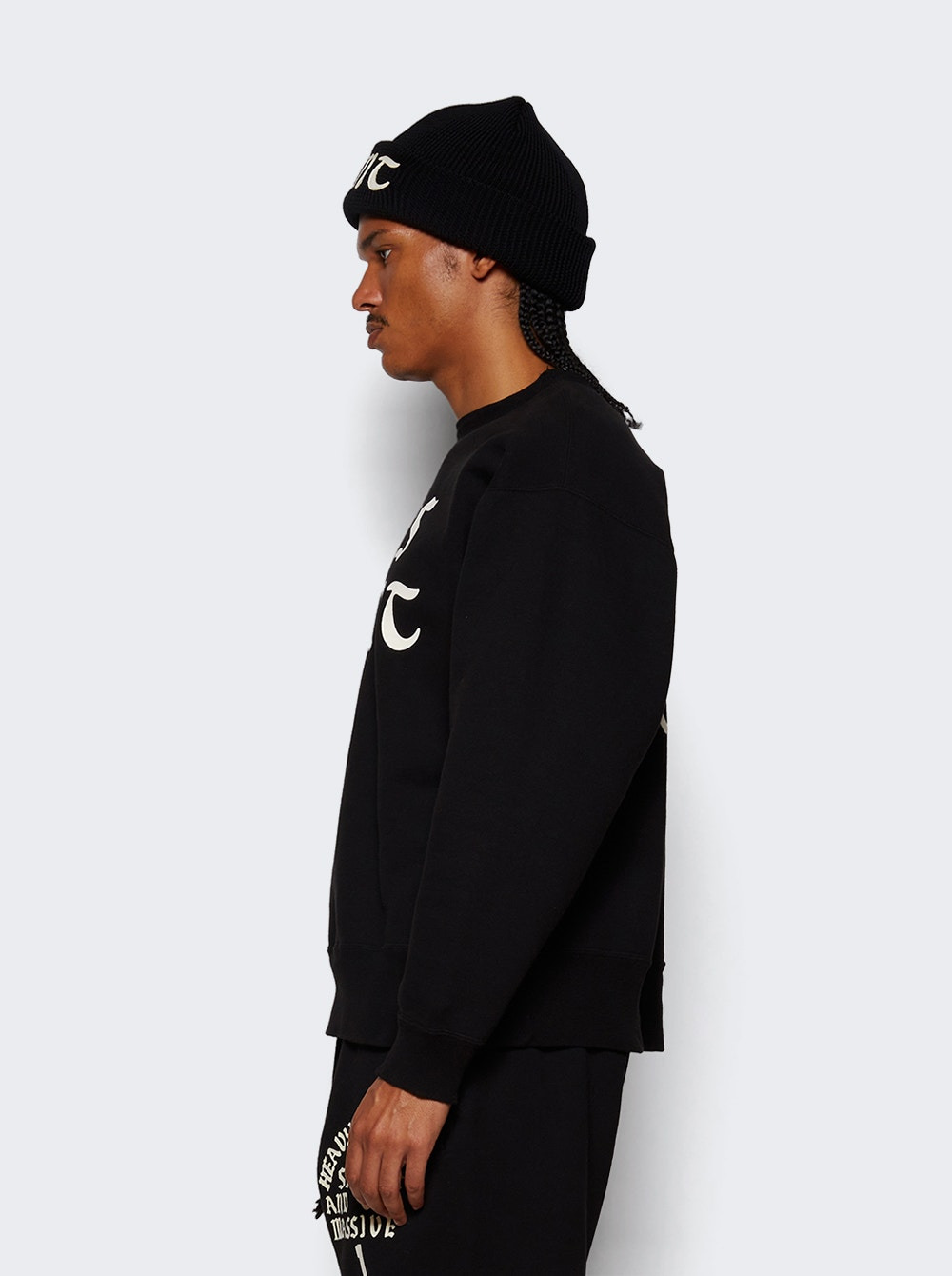 It's Saint Sweatshirt Black - 4