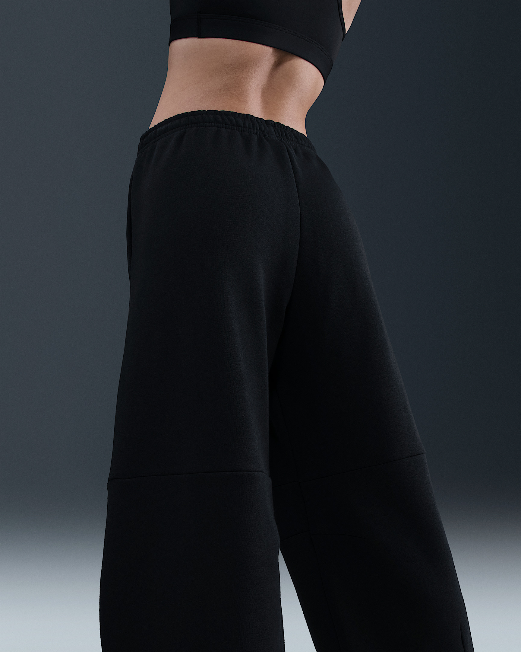 Nike Sportswear Phoenix Fleece Women's Loose Mid-Rise Barrel Pants - 3