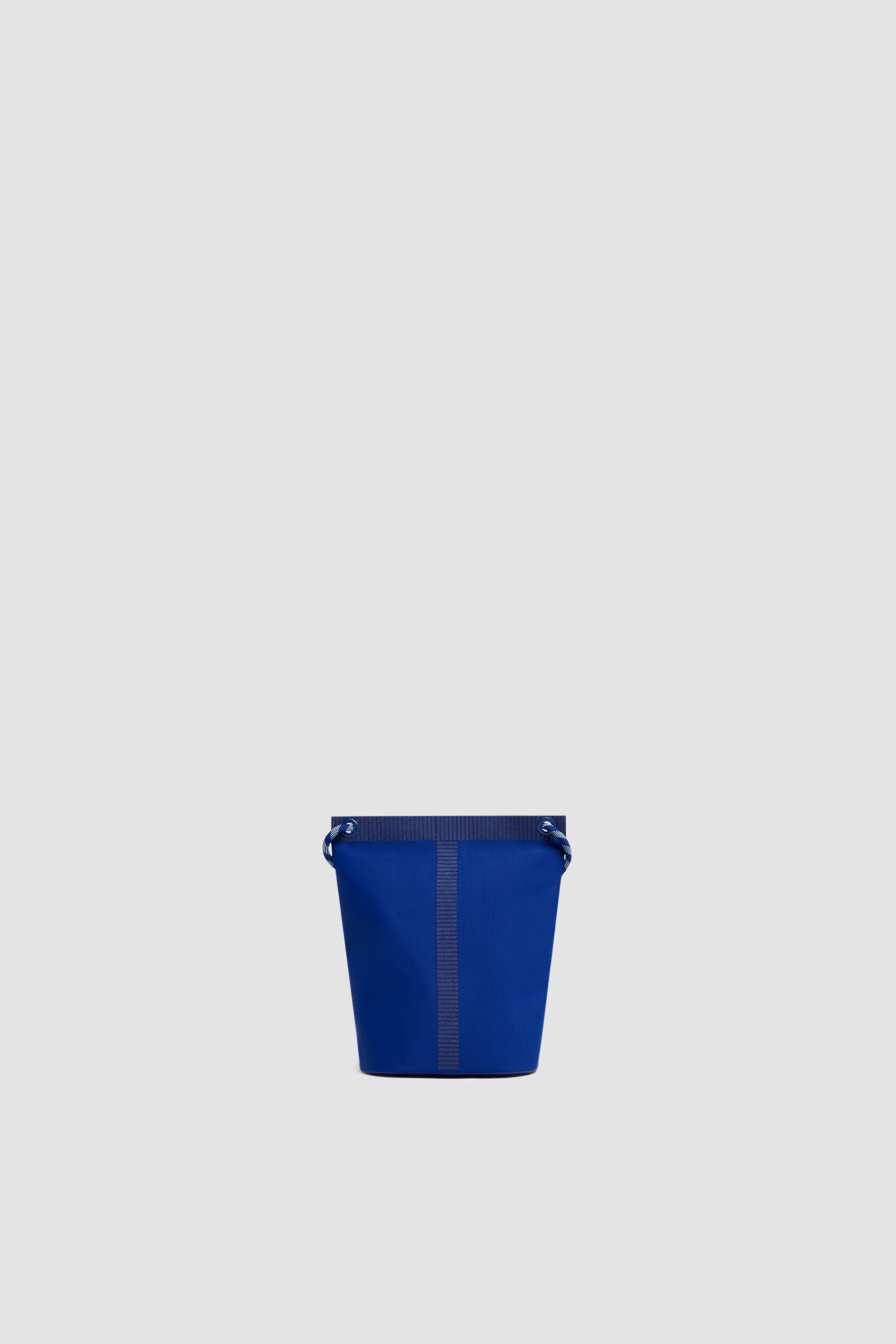 Amoeba Water-Repellent Pouch by Salehe Bembury - 4