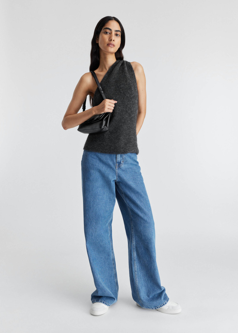 Axel Arigato Suki One Shoulder Top outlook