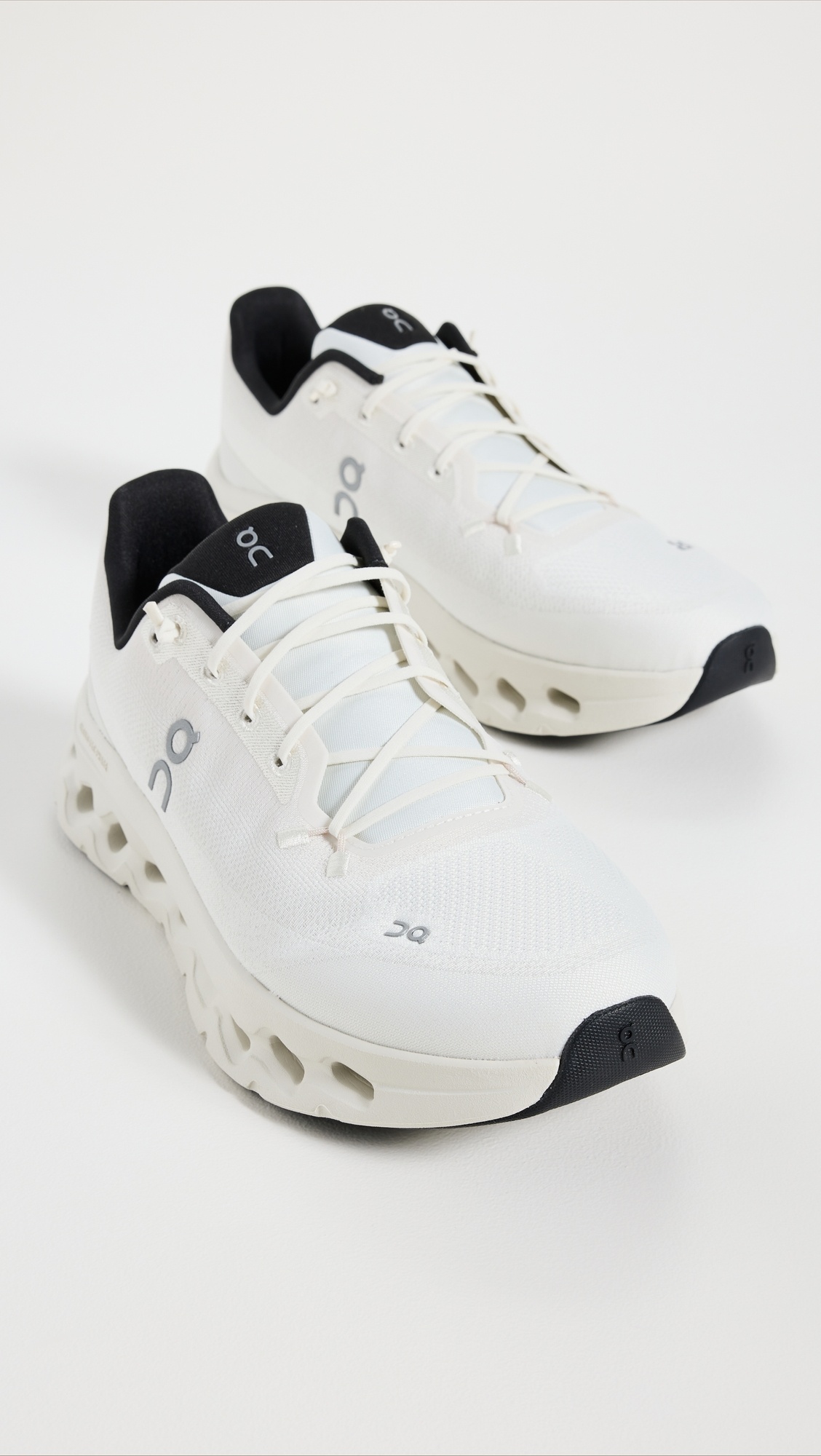 Cloudtilt Sneakers - 3