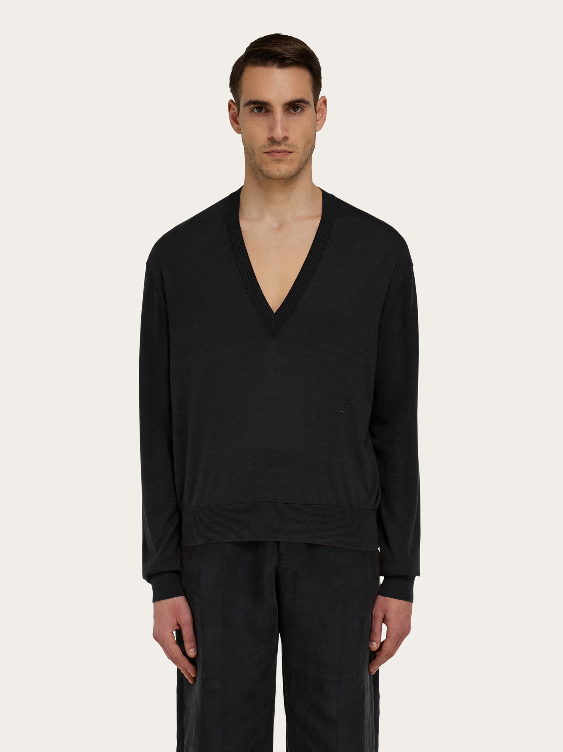 V-neck jumper - 2