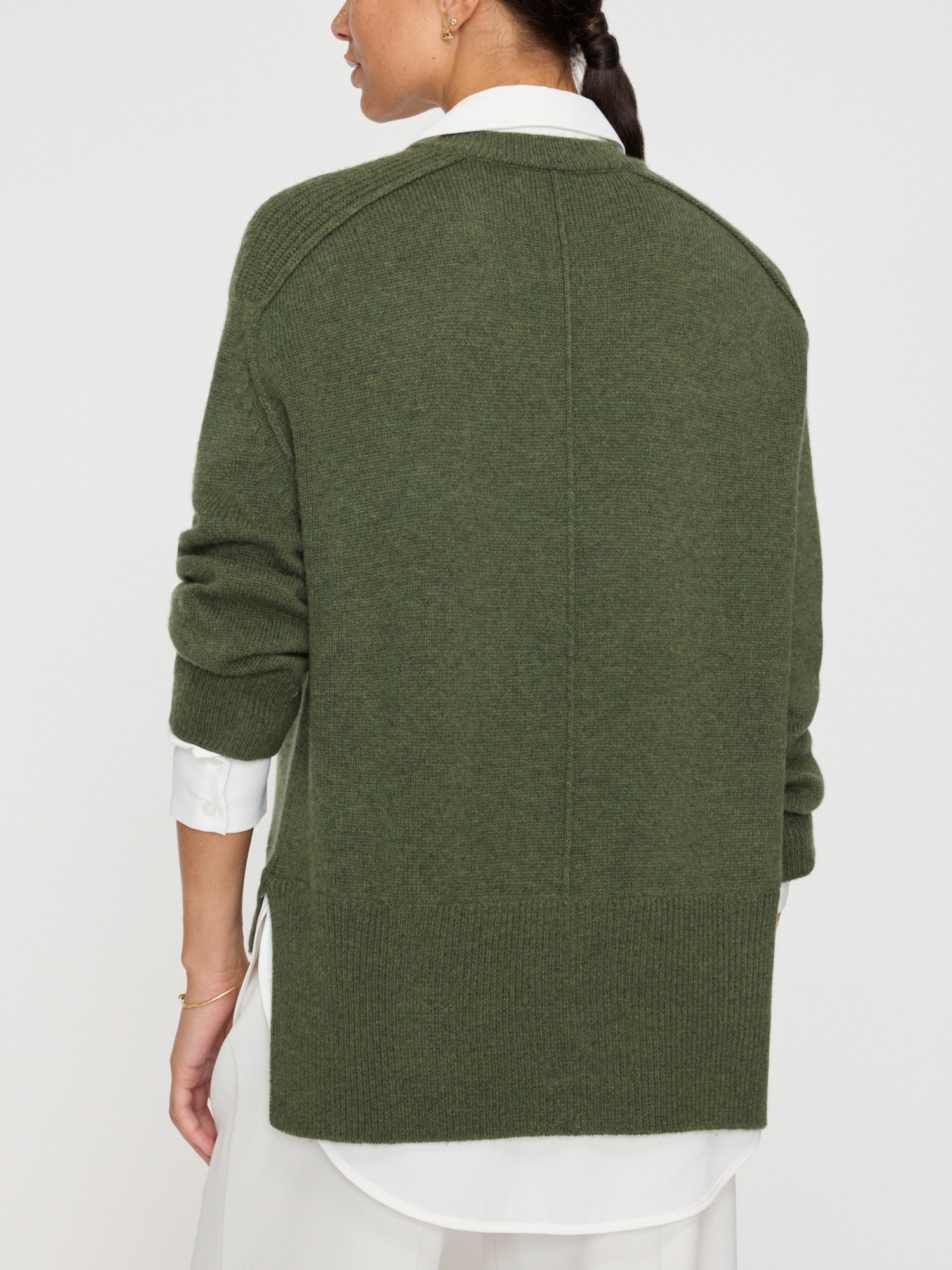 The Looker Layered V-Neck - 5
