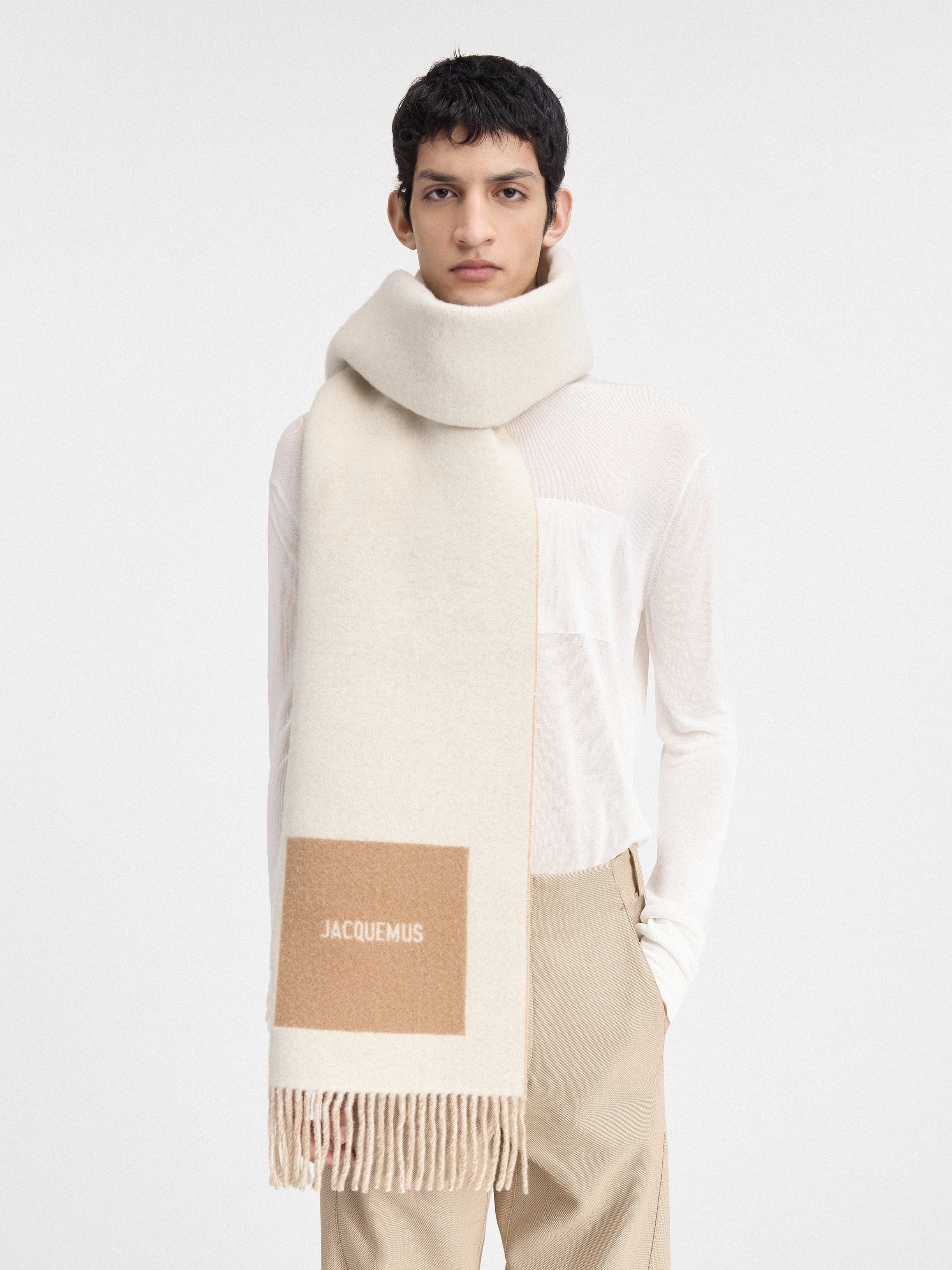 JACQUEMUS The Rond Carré scarf | REVERSIBLE
