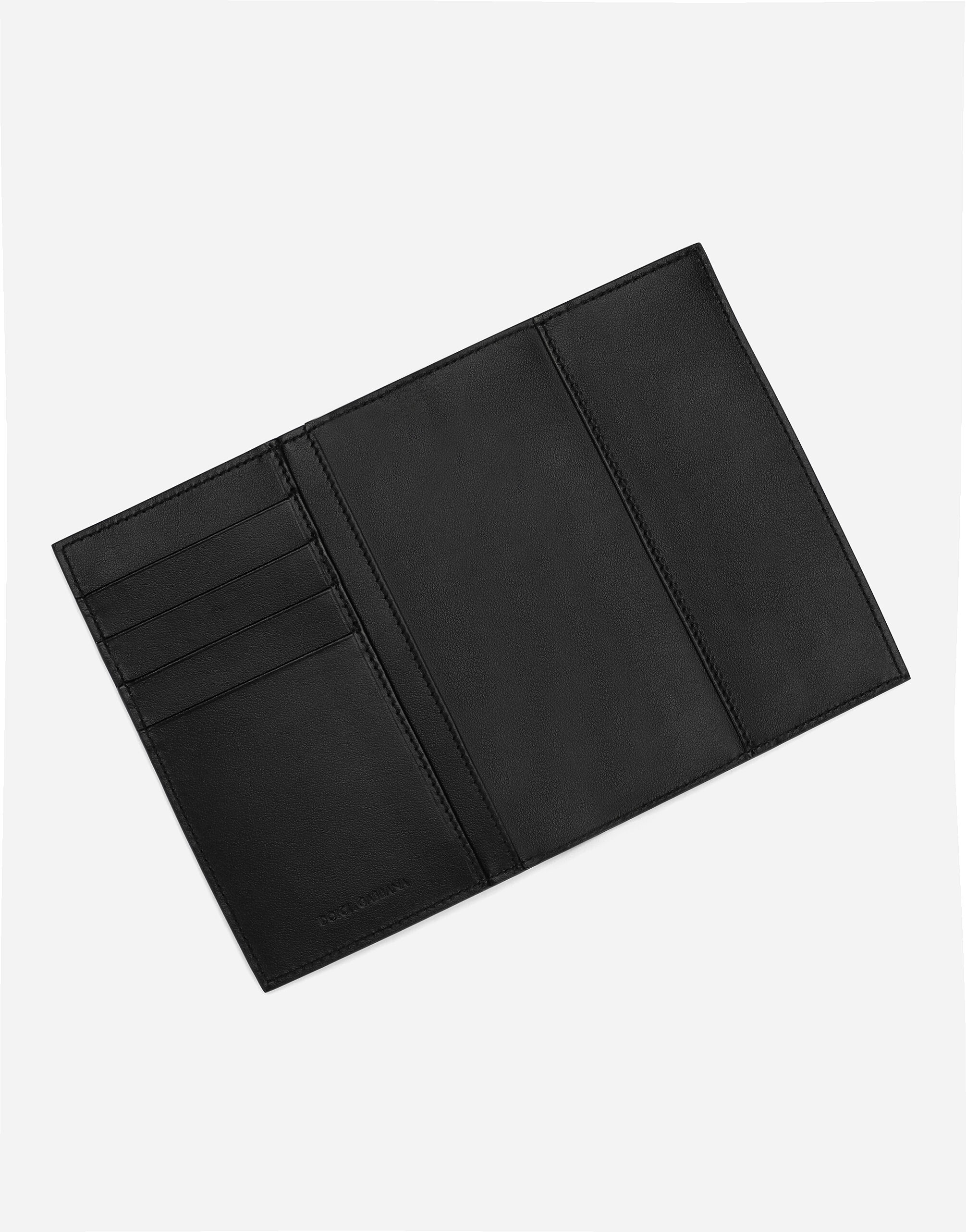 Calfskin passport holder with logo - 4