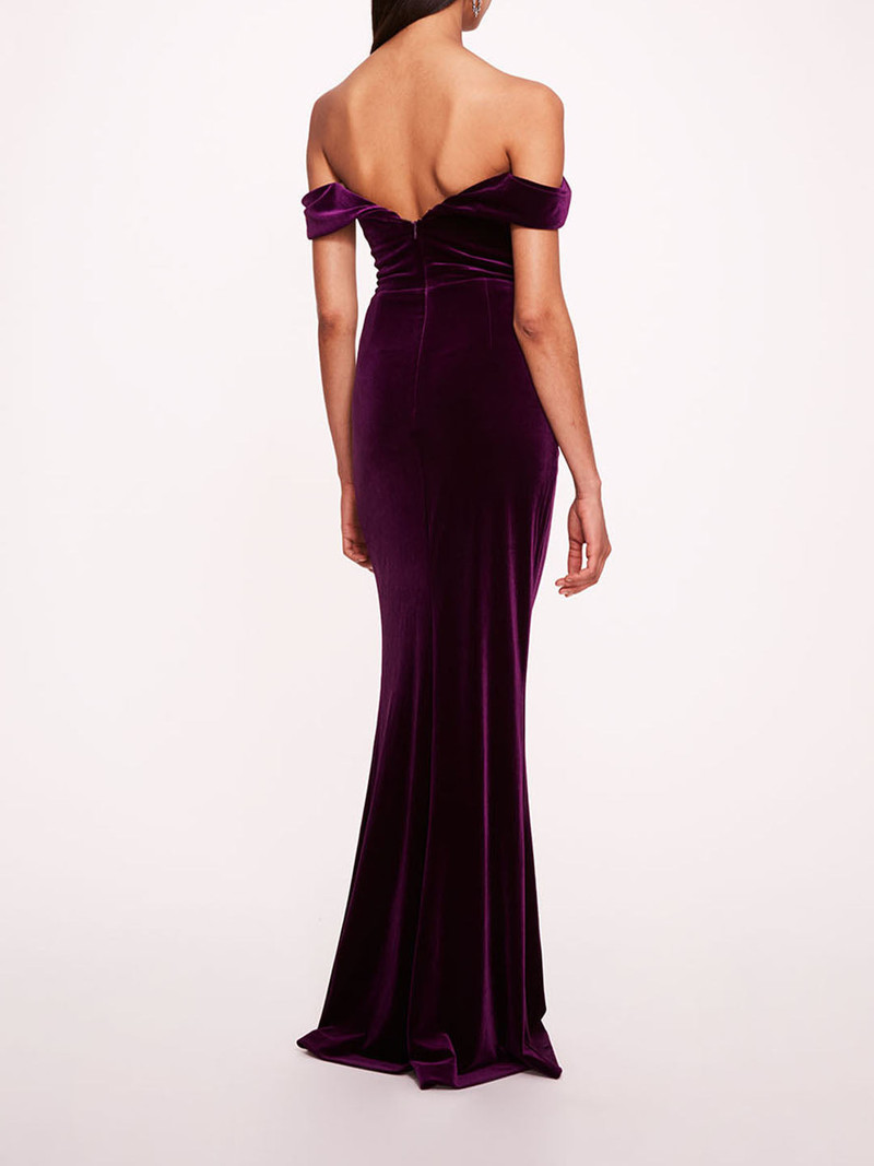 Marchesa PLUNGING VELVET GOWN outlook