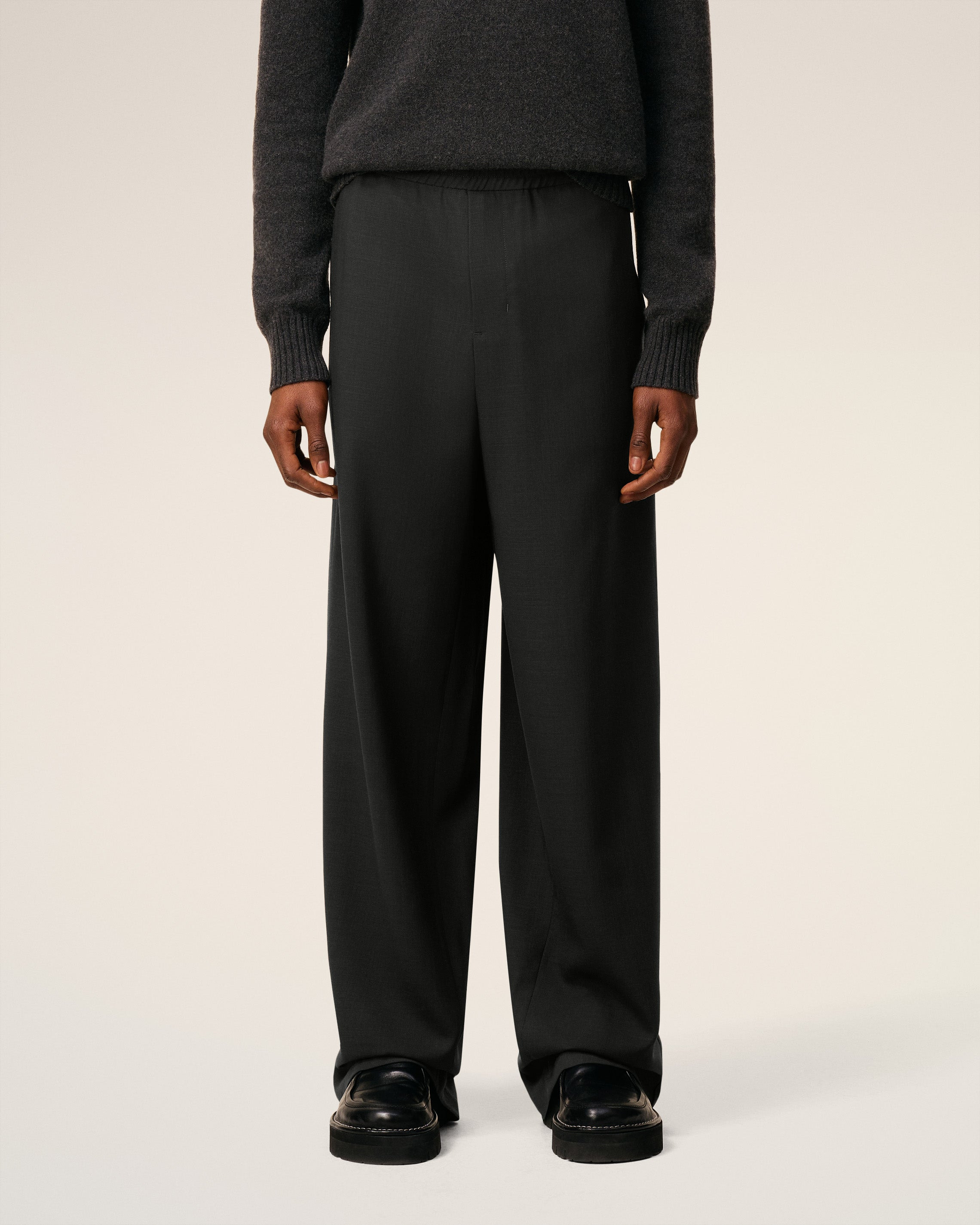 BLACK WOOL ELASTICATED TROUSERS - 3