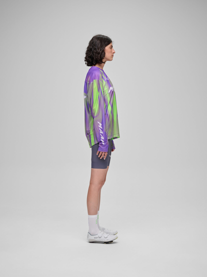 WorldTour 26 Air Mesh LS Tee 3