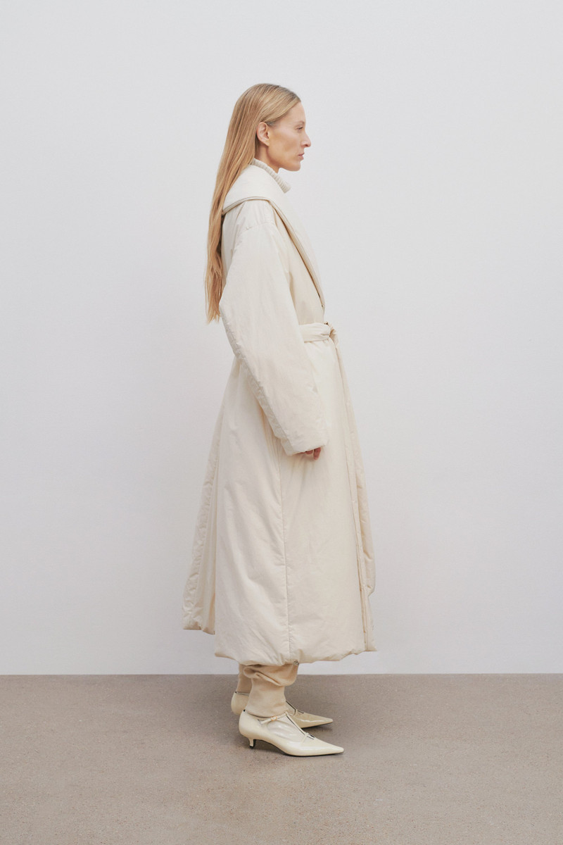 Francine Coat in Silk and Nylon 5