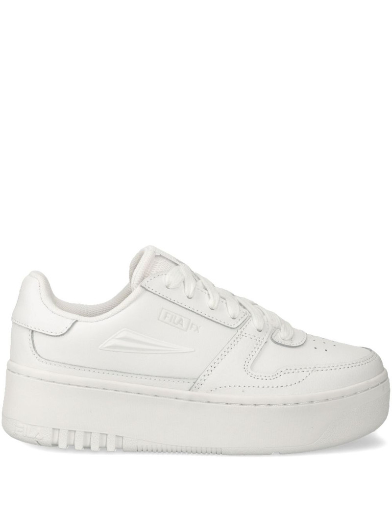 Logan sneakers 1