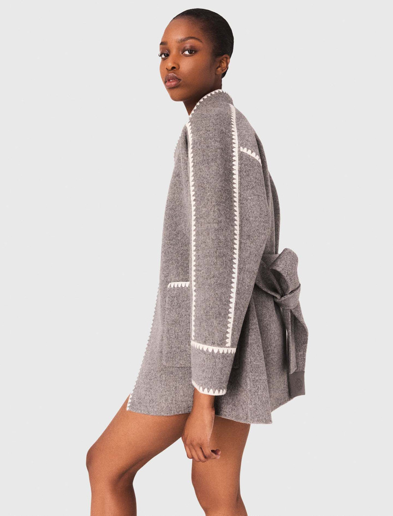 Double-faced coat with trim 6