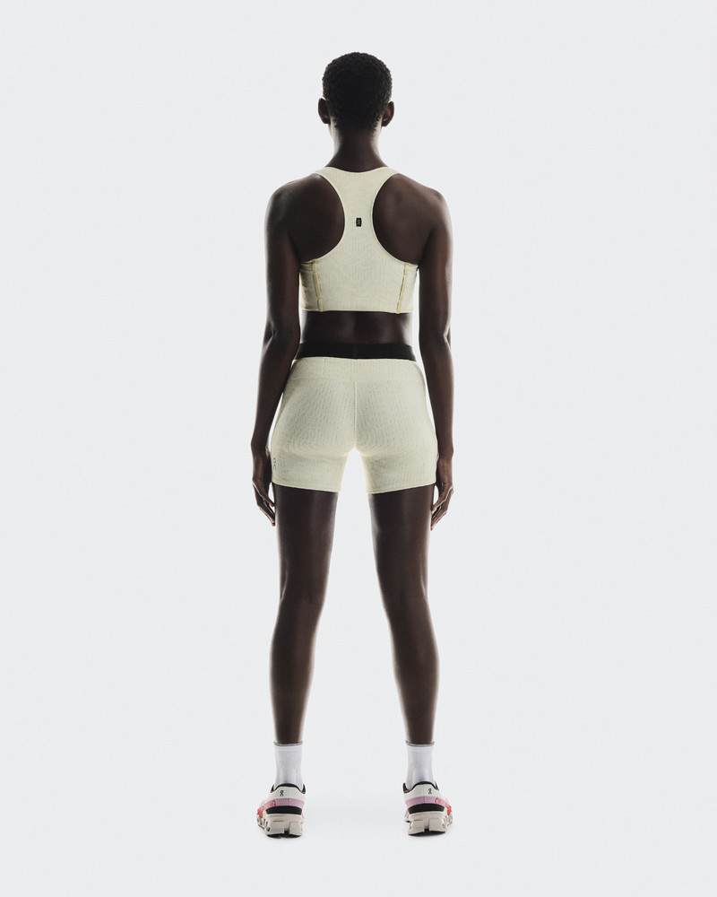 On Pace Tights Short outlook