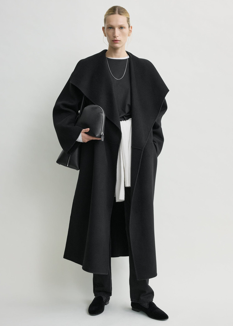 TOTEME Signature doublé coat black outlook