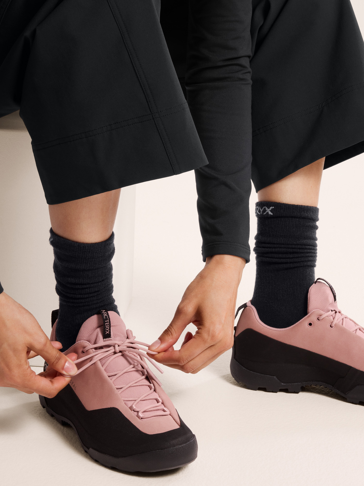 Merino Wool Mid Sock - 6