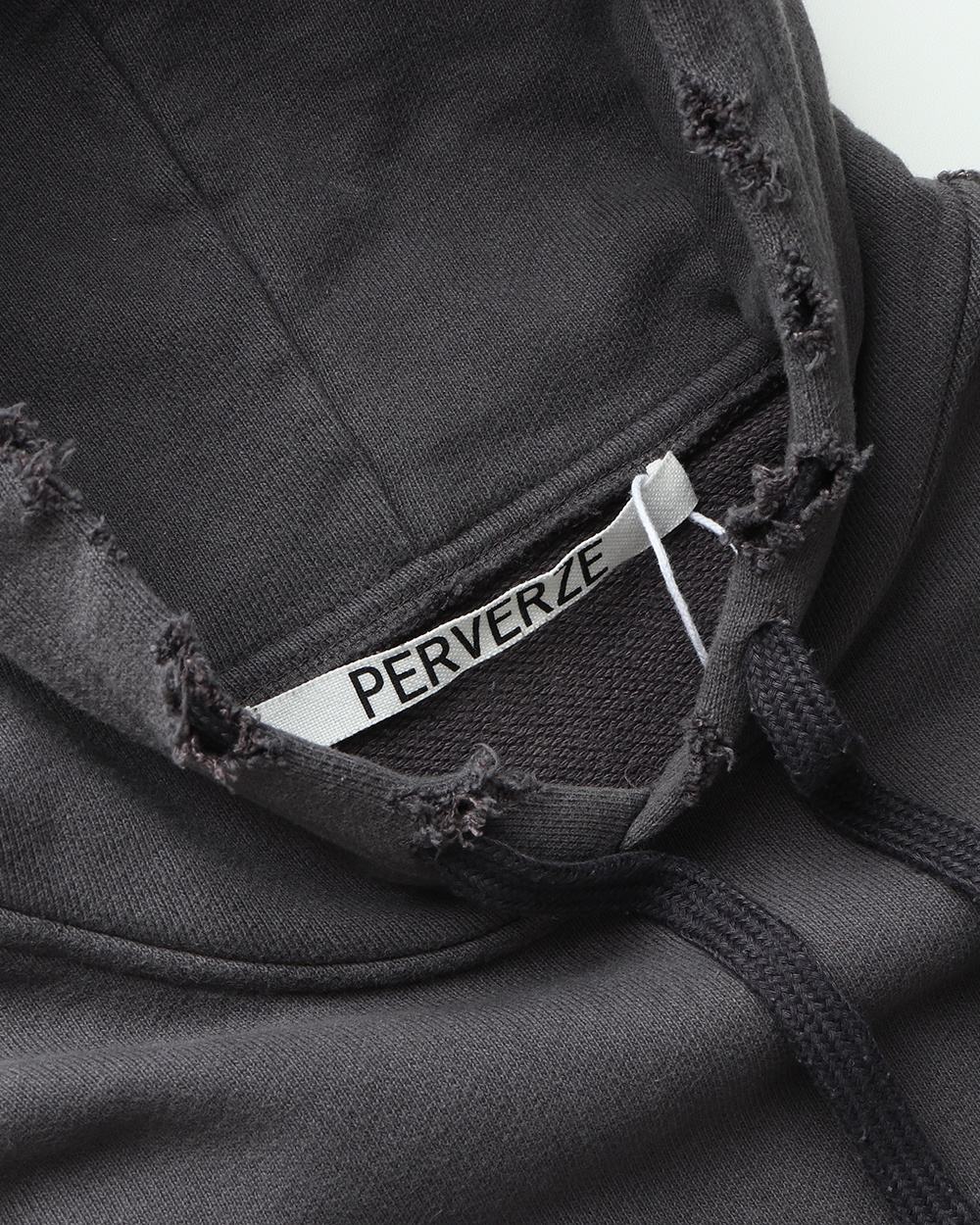 PERVERZE - 4