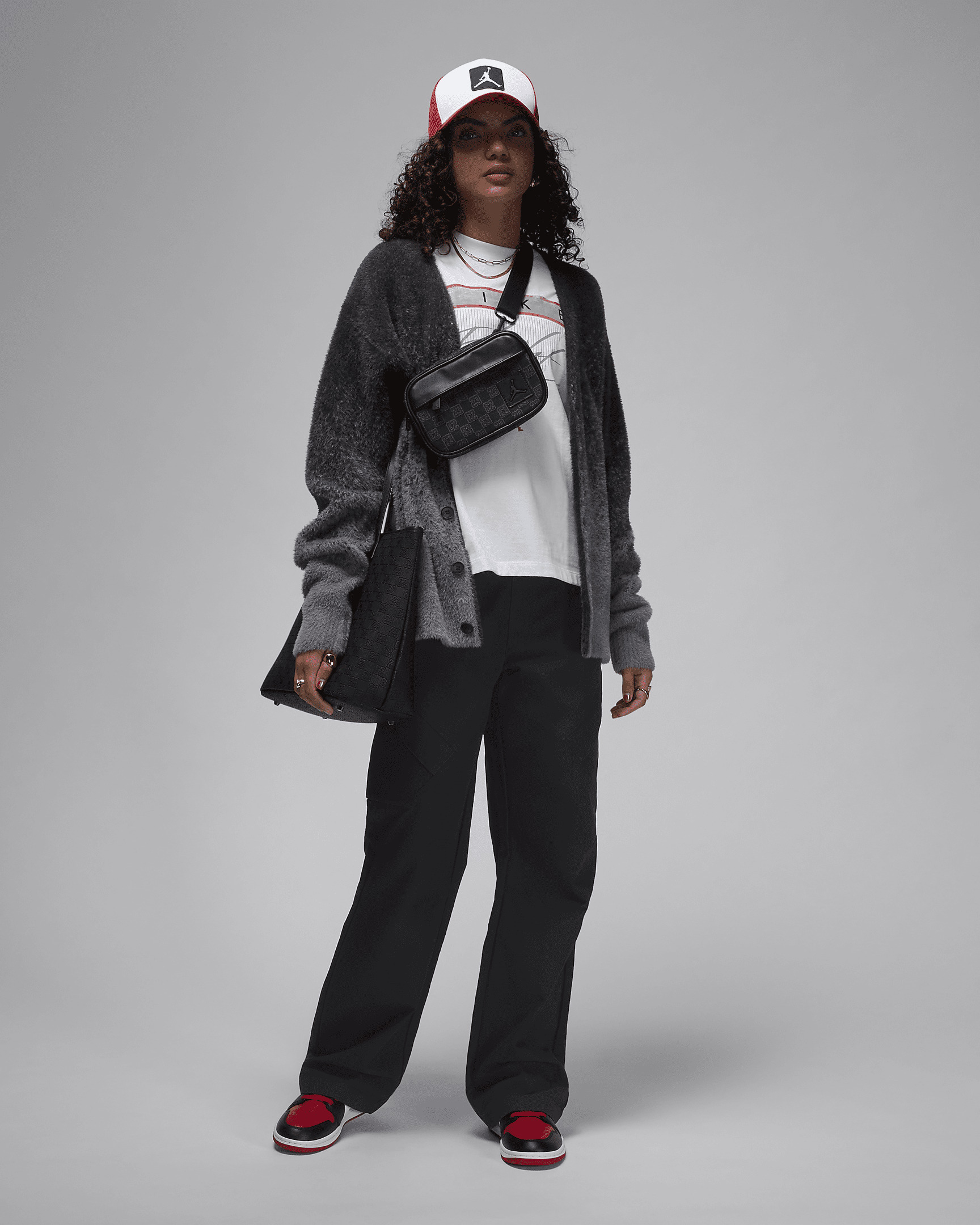 Air Jordan 1 Mid Women's Shoes - 9