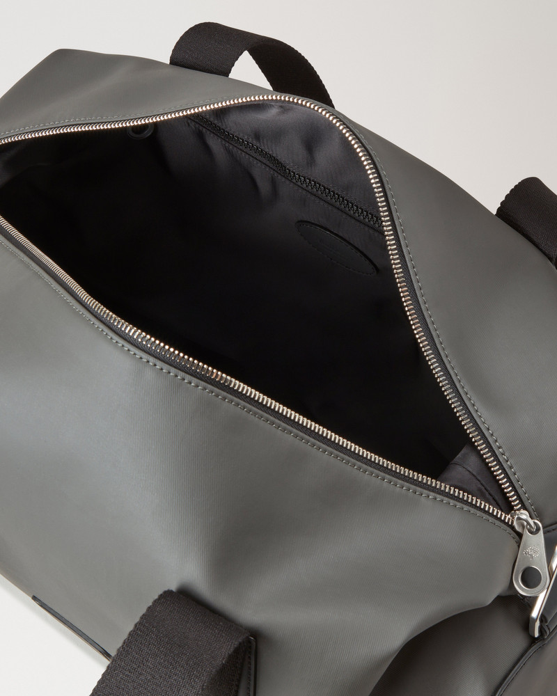 Dalston Holdall
Asphalt & Black Coated Canvas & Rubberised Leather 5
