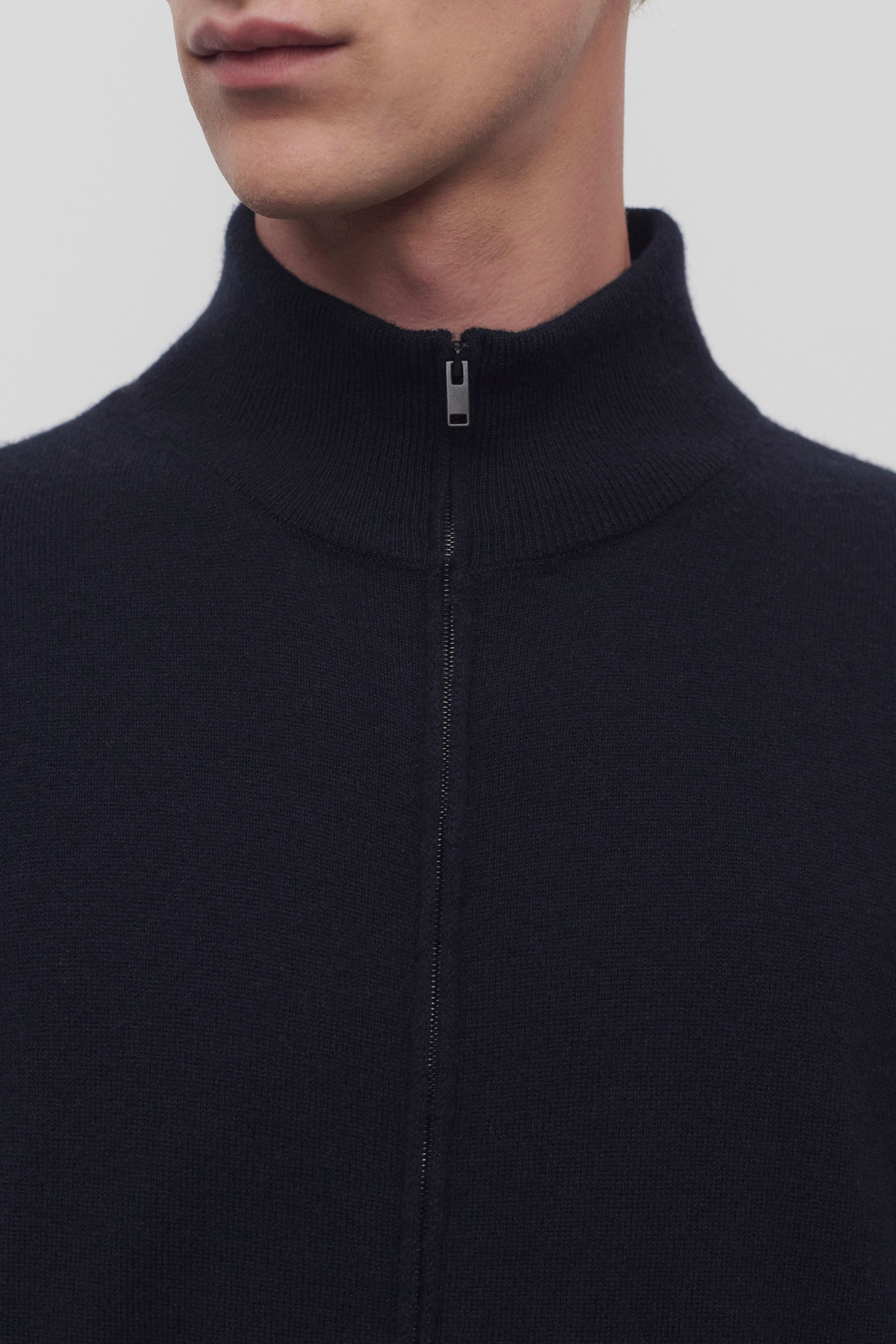 Tobia Jacket in Cashmere - 6