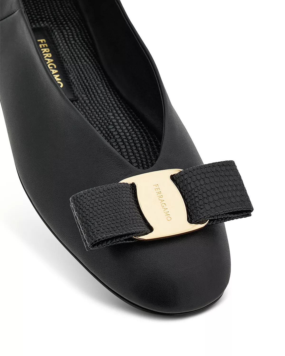 Women's Vanna Leather Hardware Bow Flats - 6