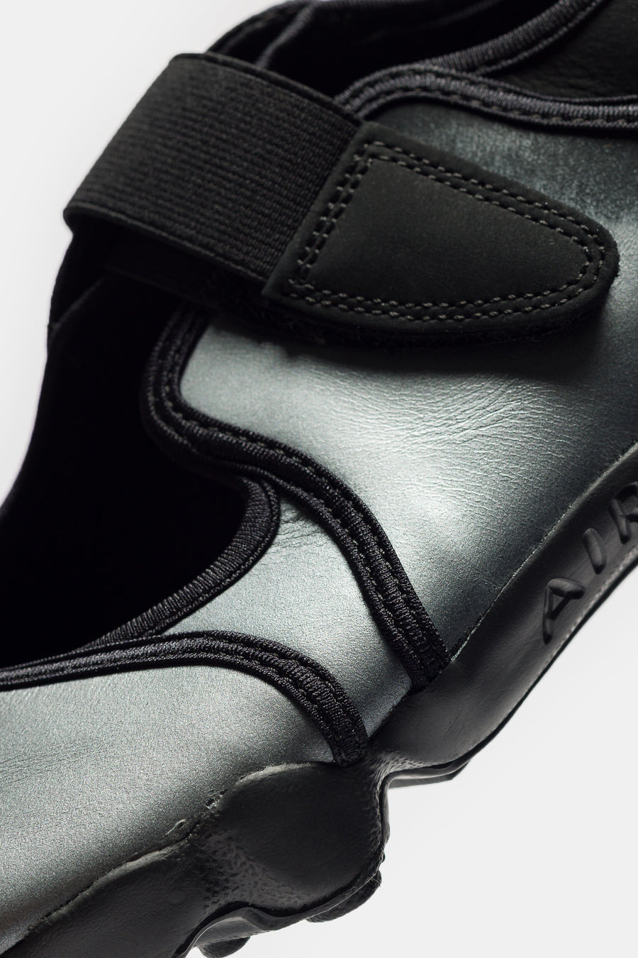 Air Rift Leather Sneaker in Metallic Silver/Black - 5